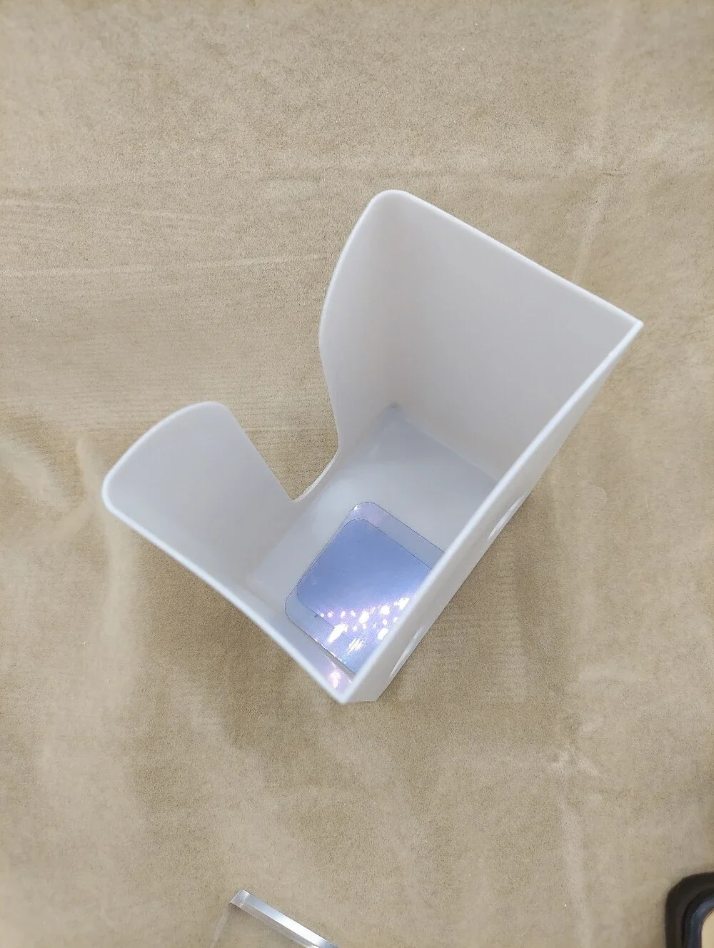 Wall Mounted Tissue Dispenser Or Dryer Sheet Dispenser Plastic